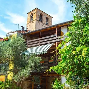 https://cozy-castello.it-lombardy.com